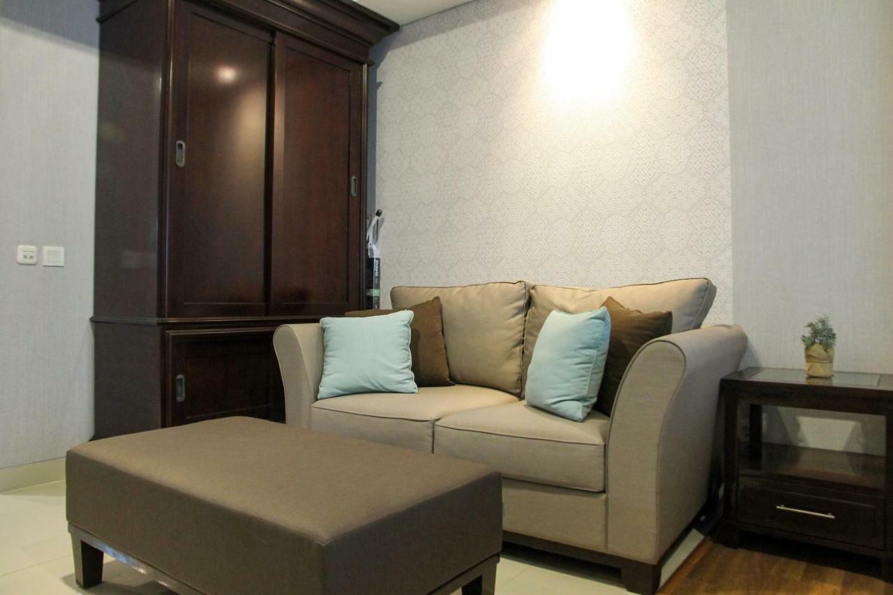 ג'קרטה Elegant 1Br Kemang Village Apartment By Travelio מראה חיצוני תמונה