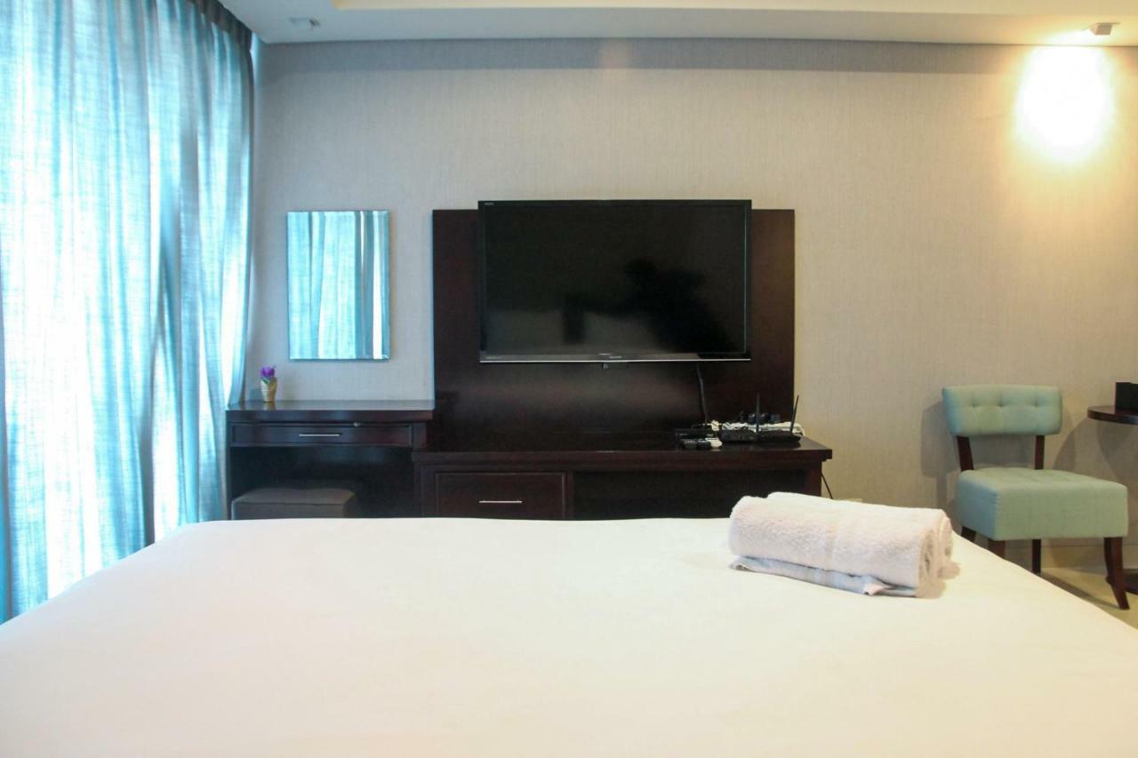 ג'קרטה Elegant 1Br Kemang Village Apartment By Travelio מראה חיצוני תמונה
