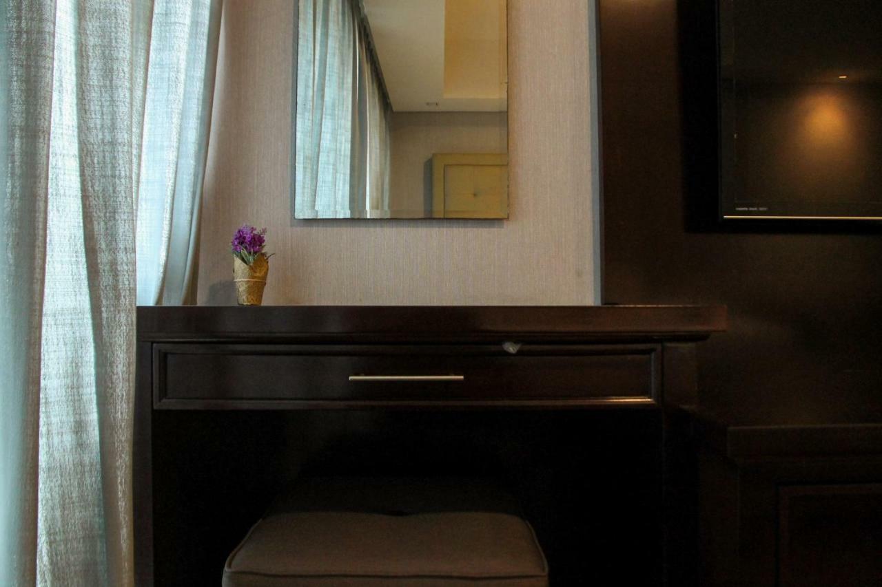 ג'קרטה Elegant 1Br Kemang Village Apartment By Travelio מראה חיצוני תמונה